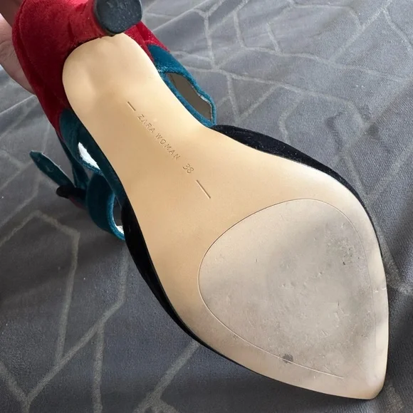 Velvet Colorblock pointed heels - Picture 8 of 11